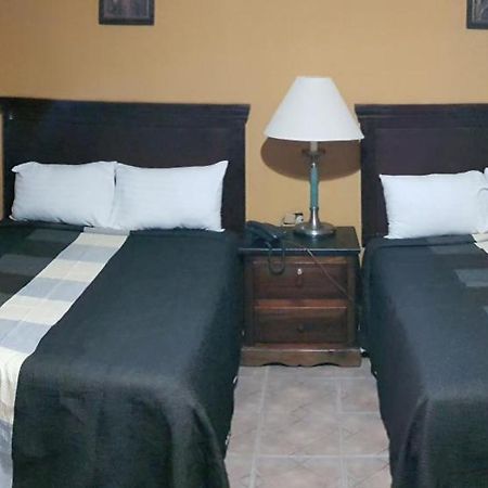 Hotel La Posta 몬클로바 외부 사진