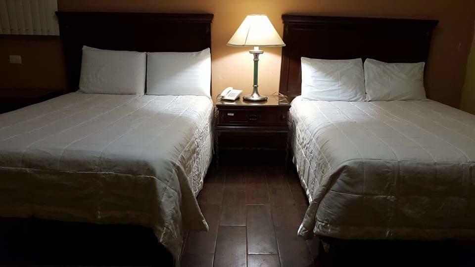 Hotel La Posta 몬클로바 외부 사진